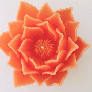 Natural 100% Beeswax, Lotus Flower, Handmade